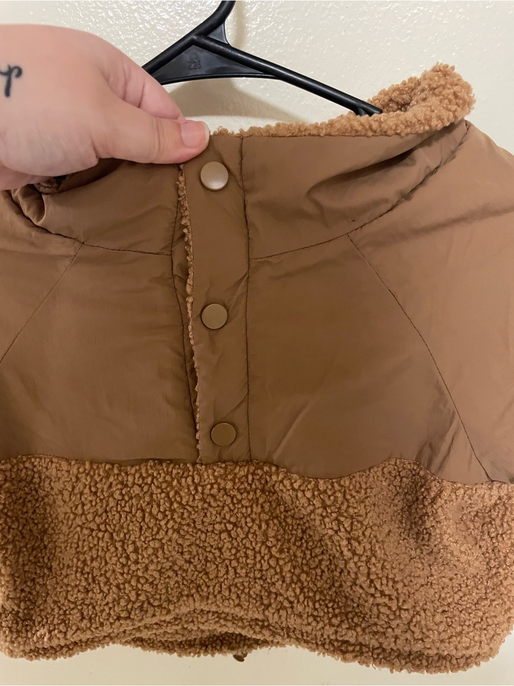 NWT OFFLEASH By Aerie Fluff Love Sherpa Dog Quarter Snap - Picture 5 of 13